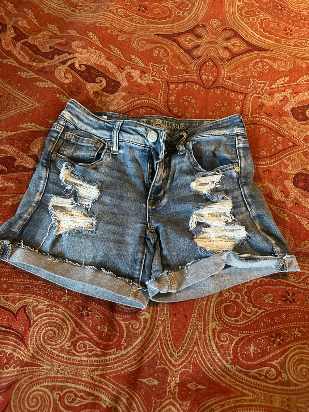 American Eagle Outfitters size 8 Blue Washed Jeans